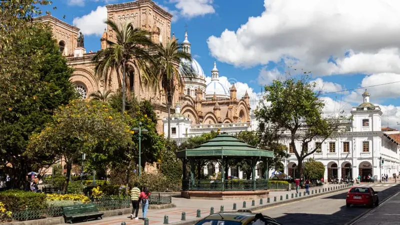 Estrategia de contenido digital para negocios en Cuenca